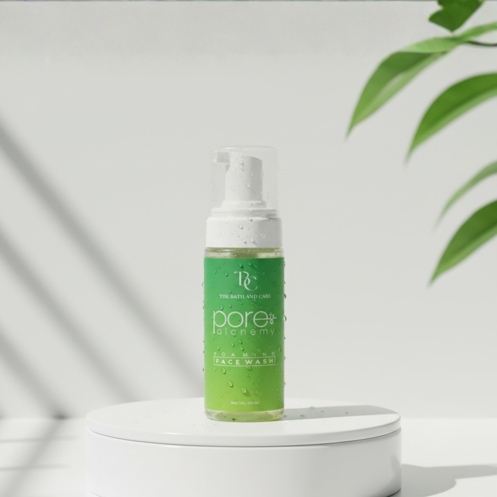 Oil Control Foaming Face Wash with Tea Tree Extract for Pore Minimizing The Bath and Care