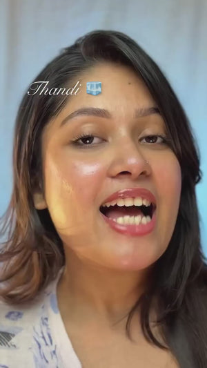 Reedle Glow Exfoliating Face Scrub with BHA reel 3