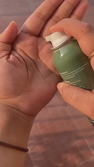 Mousse Face Wash with Kaolin & Chamomile reel 2